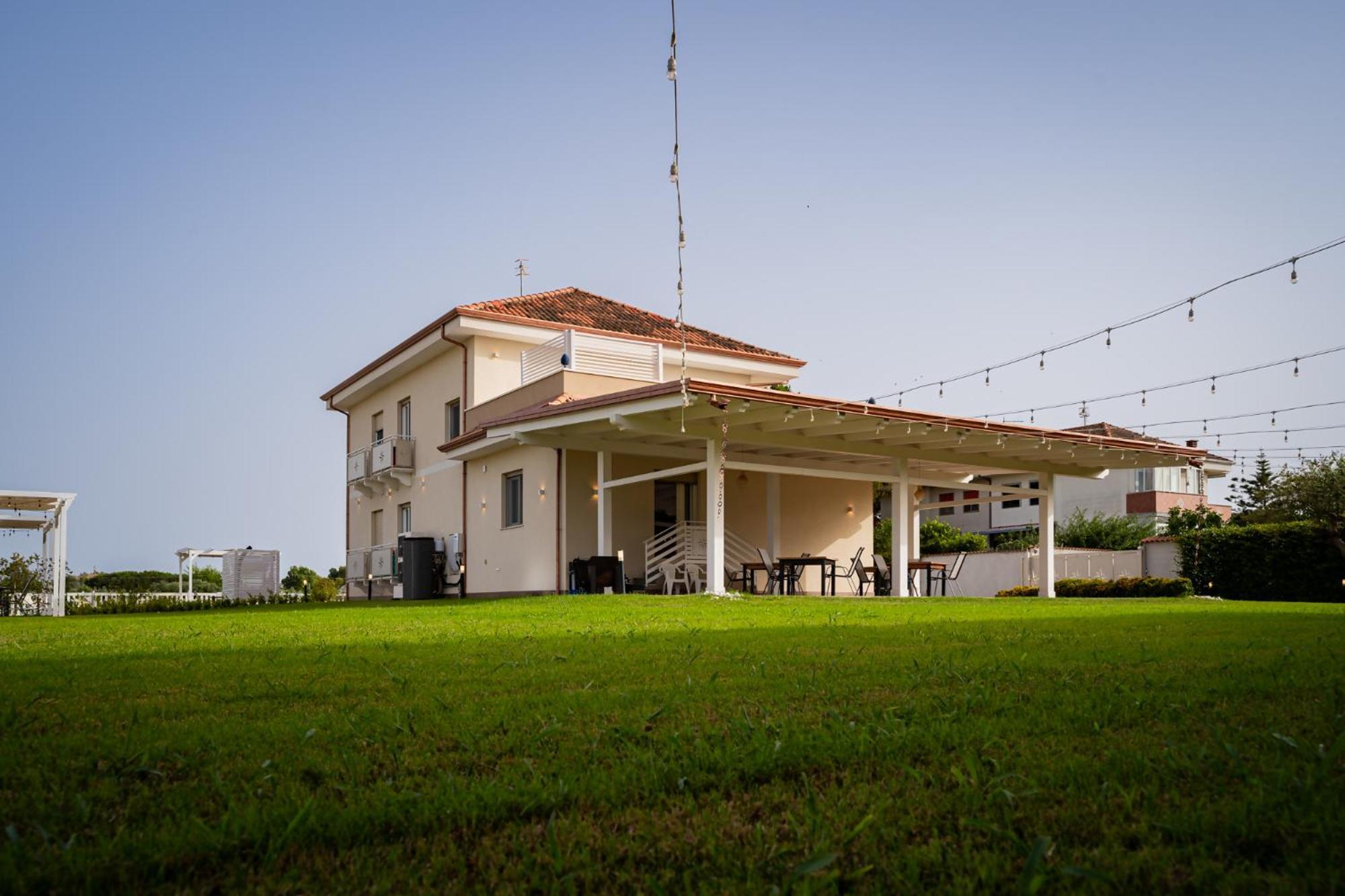 Villa Zefiro Suites & Events Battipaglia Exterior foto